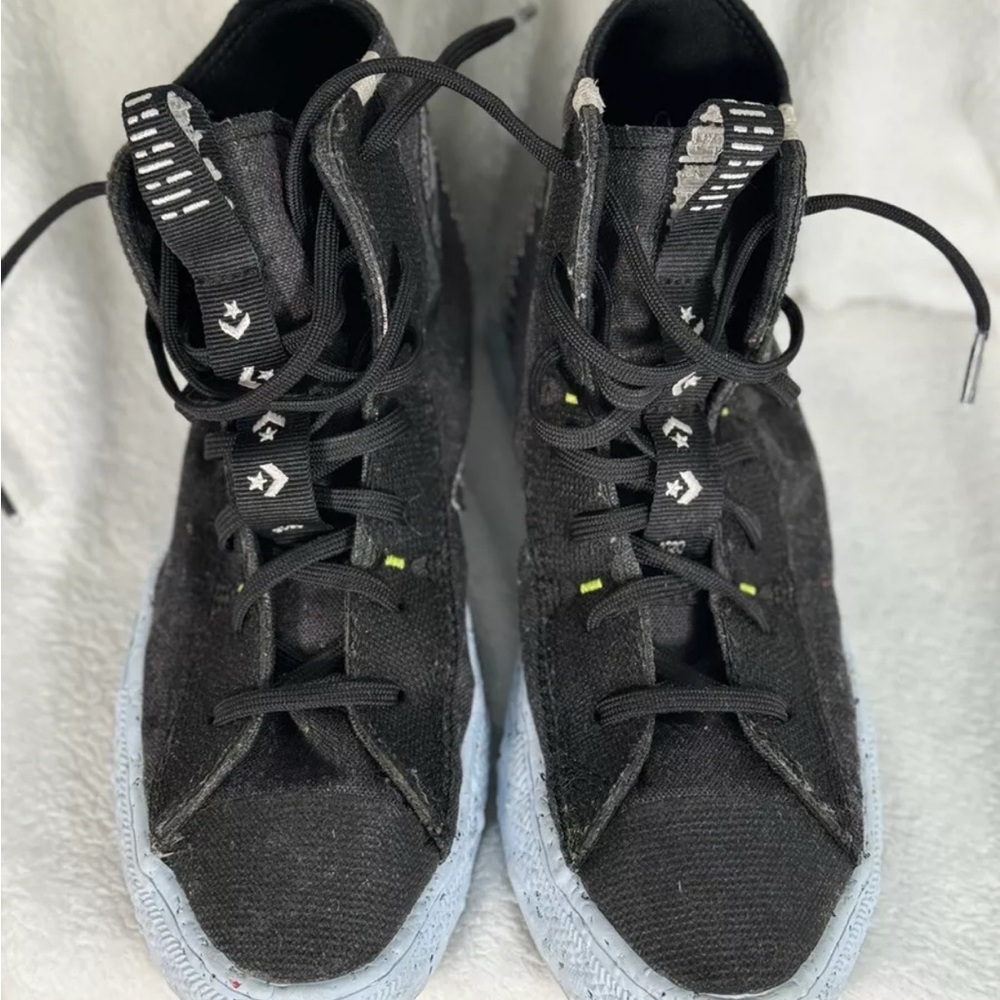 Converse men’s size 6 women sz 8 hitop soft bottom rubber skater sneakers